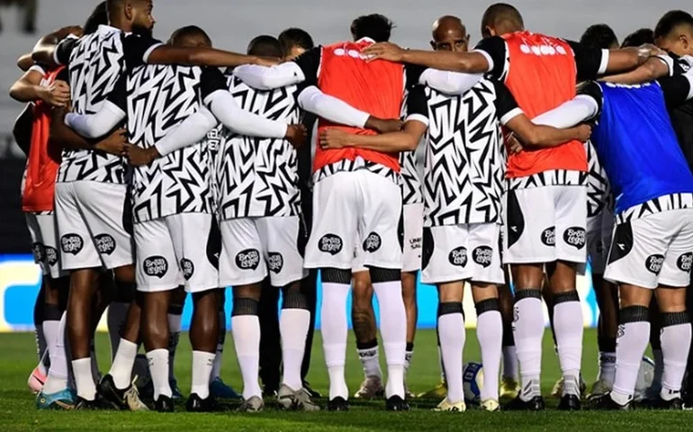 Interino aprova 'fuga' de Campinas e alívio de pressão na Ponte Preta: 'Estavam esgotados'