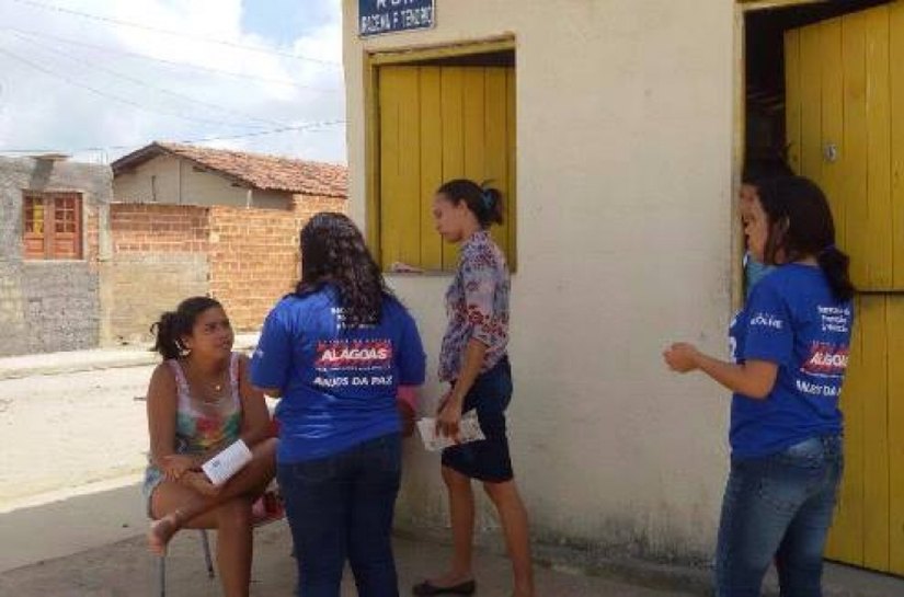 Anjos da Paz promovem busca ativa no centro de Maceió nesta terça-feira