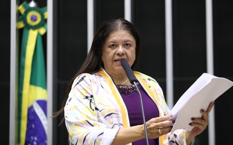 Comissão aprova projeto que criminaliza falta de dados sobre crimes sexuais contra crianças