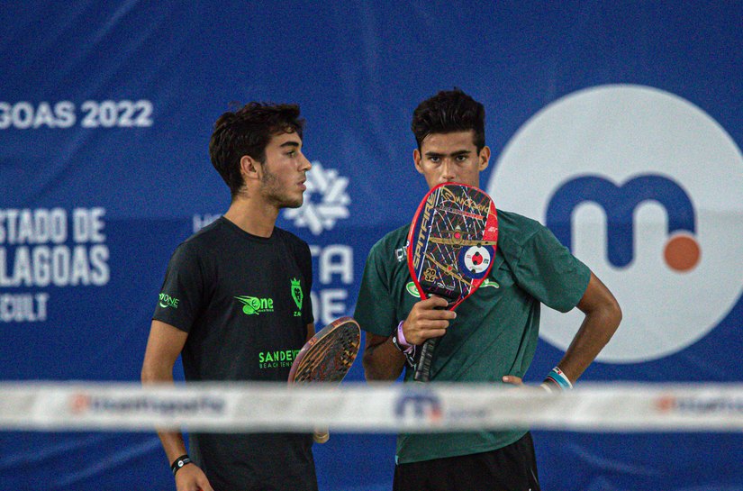 Principais favoritos e dupla de alagoanos avançam às oitavas no Macena Open, torneio recorde no mundo