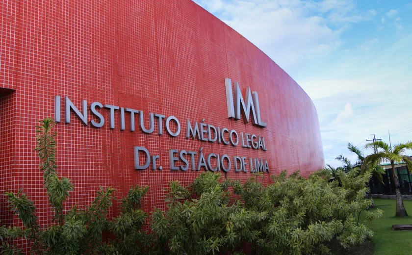 Corpo é encontrado em buraco no Vale do Reginaldo com sinais de violência