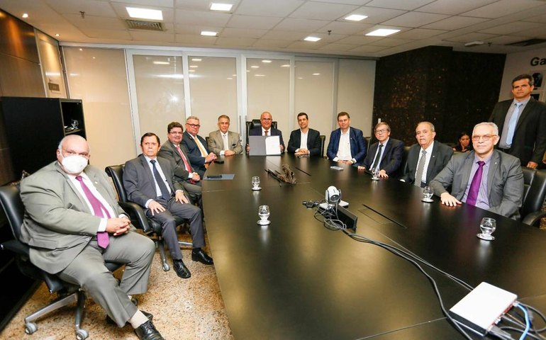 AMA participa de do lançamento da sexta edição do Moradia Legal
