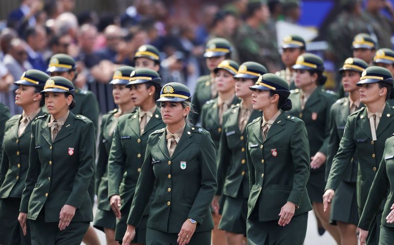 Alistamento militar feminino: começa a etapa da seleção geral