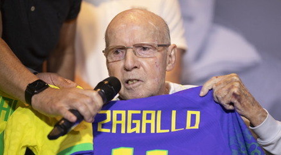 zagallo-selecao-brasileira-infeccao-urinaria-16082023102730858 / Foto: Foto: Lucas Figueredo