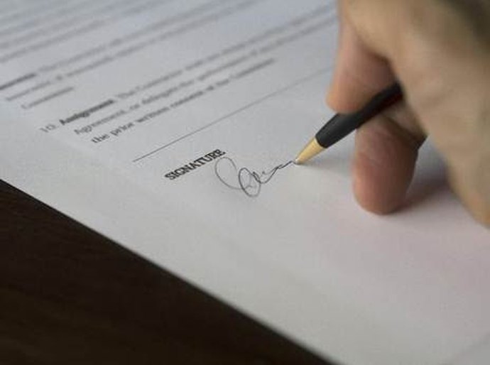 Vai investir em uma franquia em 2026? Veja 8 cuidados parar evitar prejuízos!