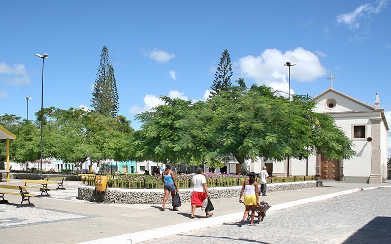 Polícia Militar prende acusado de estuprar e esfaquear jovem de 18 anos em Maragogi