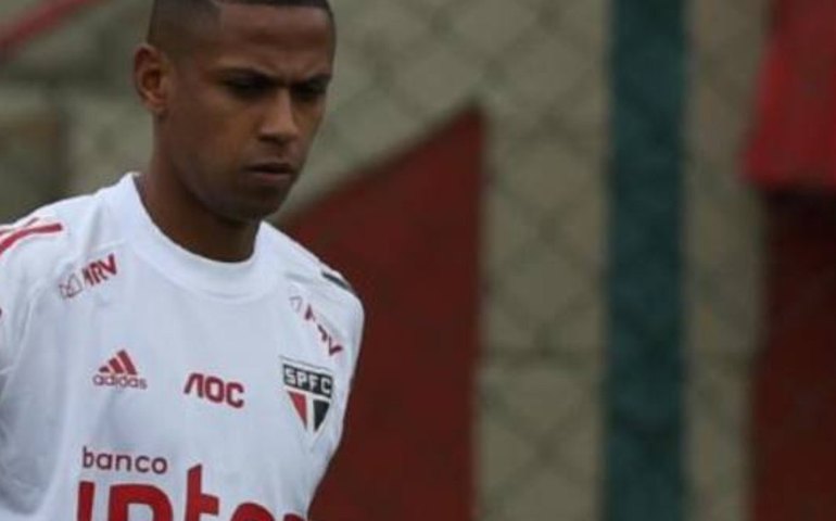 Com familiar positivo para covid-19, Bruno Alves desfalca o São Paulo em 2 jogos