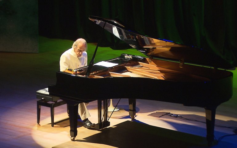 Morre o pianista João Carlos Assis Brasil, músico versátil e sem preconceitos