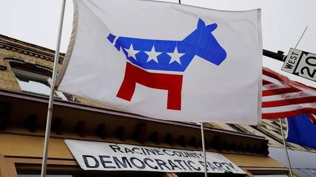 Democratas priorizam seus próprios interesses em detrimento dos EUA, afirma especialista