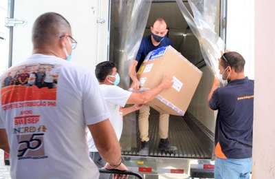 Mais 71.370 doses de vacinas contra a Covid-19 chegam a Alagoas