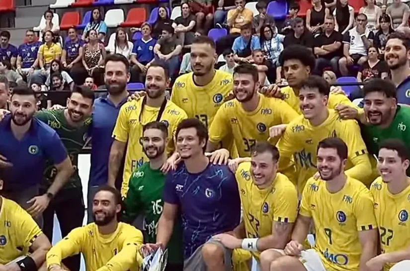 Brasil derrota Argentina e é campeão do Torneio Quatro Nações
