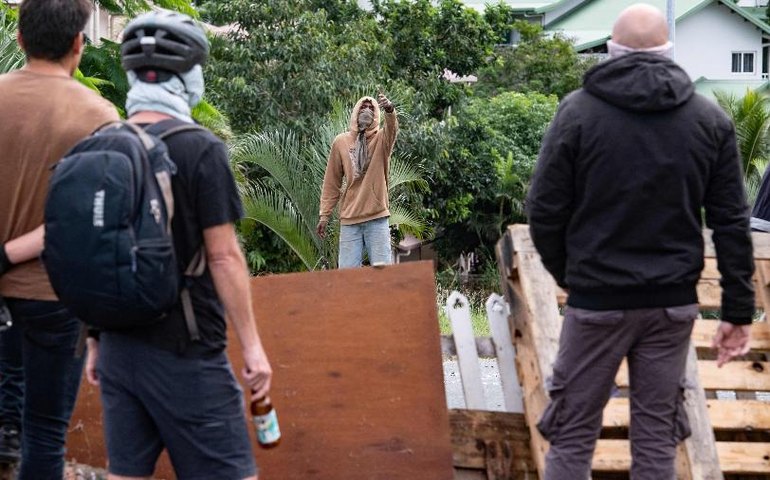 Estado de emergência: Após 4 mortes na Nova Caledônia, França proíbe Tik Tok e aciona militares
