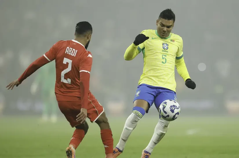 Brasil desperdiça pênalti e não passa de empate com Tunísia