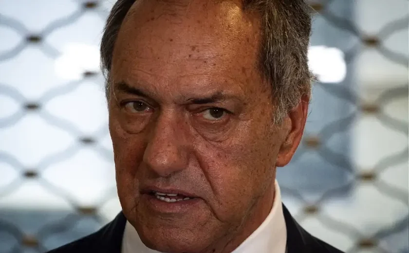 Daniel Scioli deixa embaixada da Argentina no Brasil para ter cargo no governo de Javier Milei