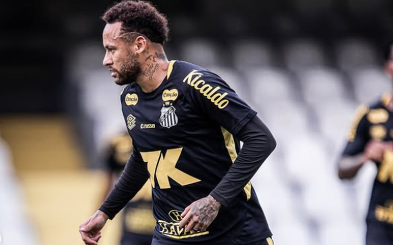 Vojvoda quer Neymar determinante e crê em resposta rápida do Santos: 'Foco no rendimento'