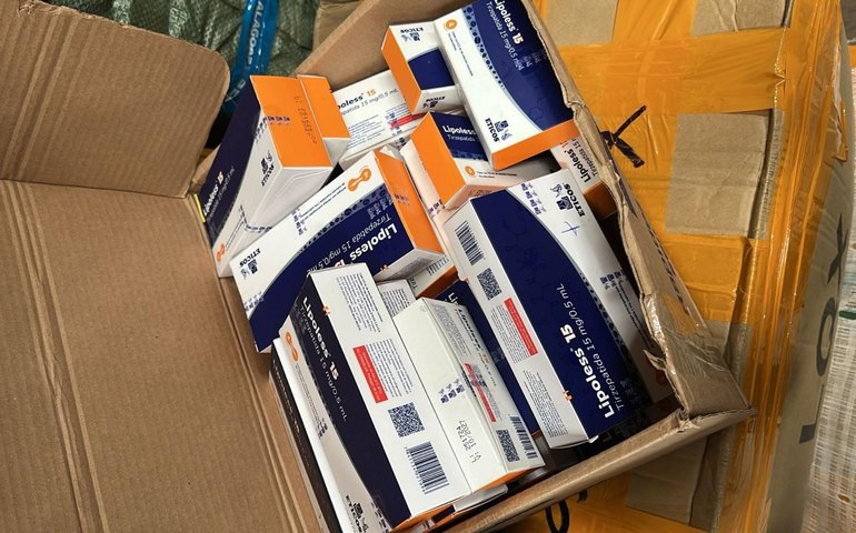 Sefaz apreende carga irregular com medicamentos de emagrecimento em Arapiraca