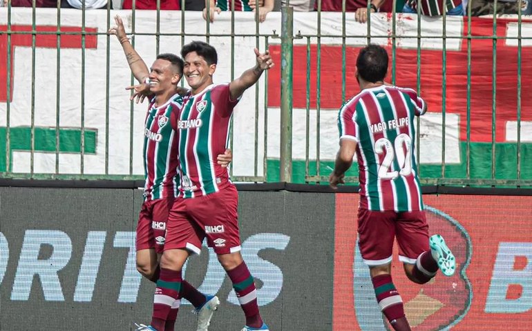 Atual campeão, Fluminense estreia no Carioca com vitória em visita ao Resende