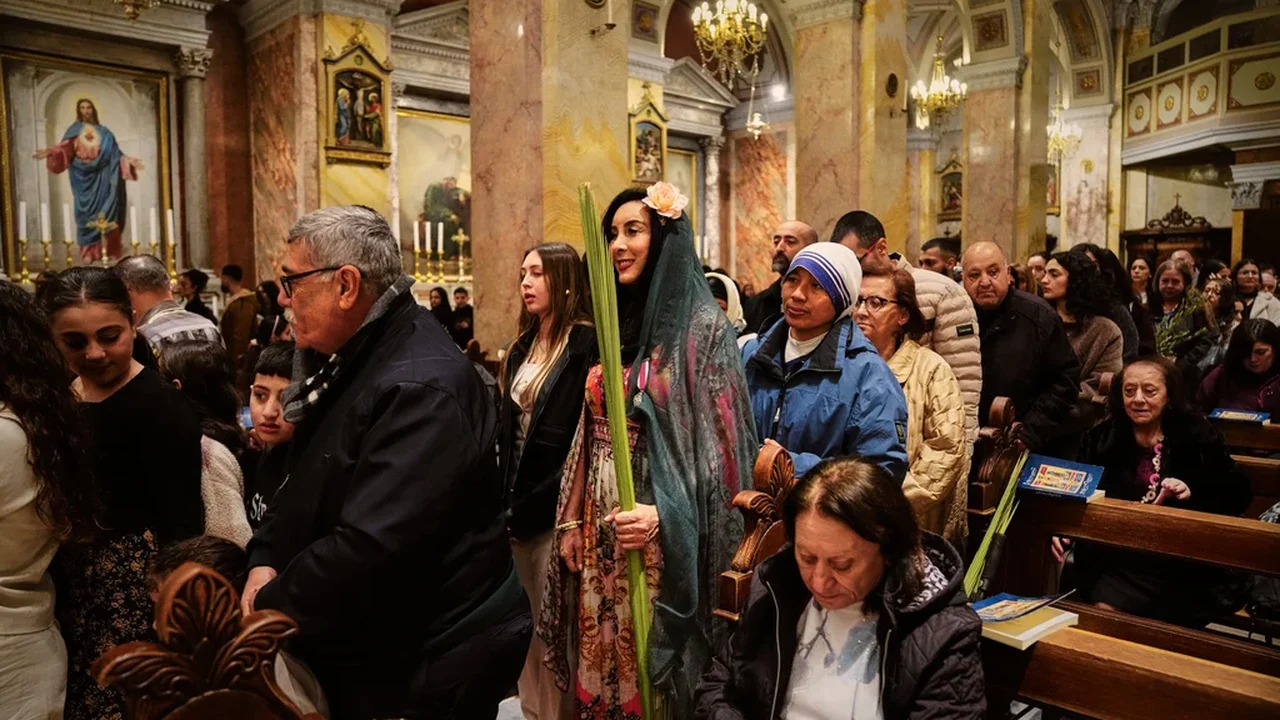 Polícia israelense impede líderes católicos de celebrarem a missa do Domingo de Ramos em uma igreja de Jerusalém