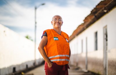 Moradora do Rio Novo socorrida pela Defesa Civil se torna voluntária do Nudec