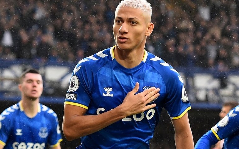 Richarlison marca na virada salvadora do Everton no Campeonato Inglês