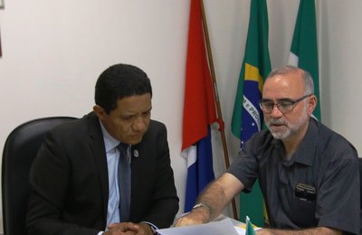 Prefeitura libera nesta quinta (28) pagamento dos servidores públicos de Palmeira 