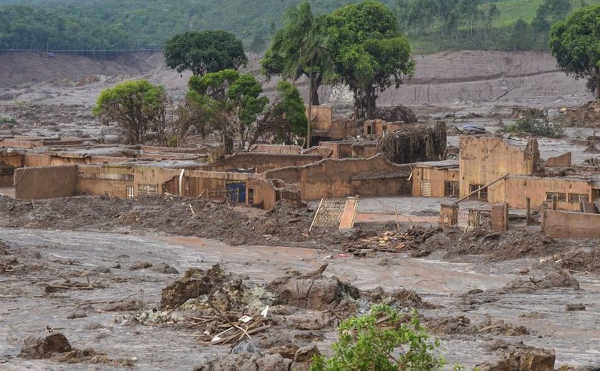 Acordo sobre Mariana teve descumprimento sistemático por fundação, diz advogado-geral da União