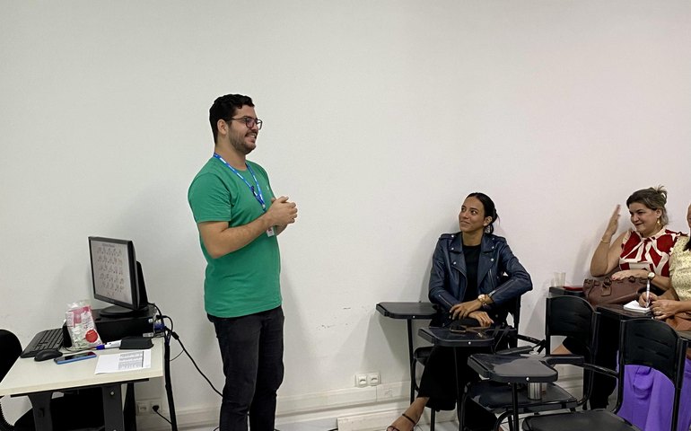 Governo de Alagoas oferece curso de Libras para servidores públicos