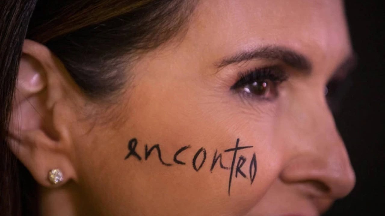 Fátima Bernardes comemora 10 anos de ‘Encontro’: ‘Vai ficar marcado’