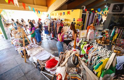 Bazar de artesãos homenageia folclore no Mercado do Artesanato da Levada