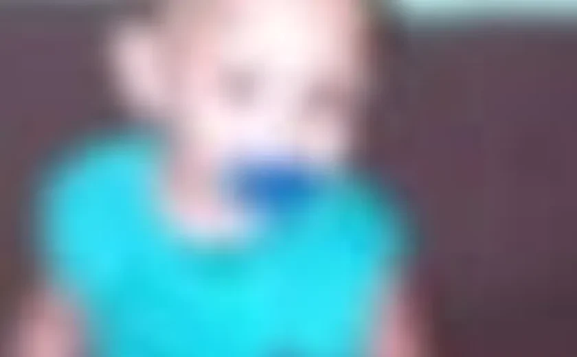 IML aponta causa indeterminada na morte de criança em Pão de Açúcar; família suspeita de picada de cobra