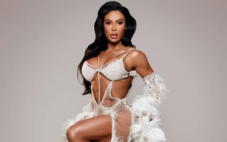 Após virar meme, Gracyanne Barbosa lança marca própria de ovos