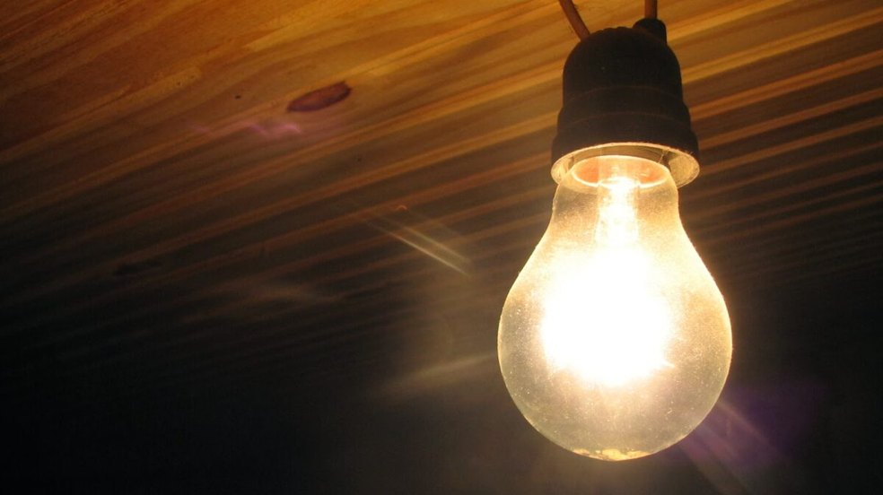 Atenção, consumidor! Outubro de bandeira amarela