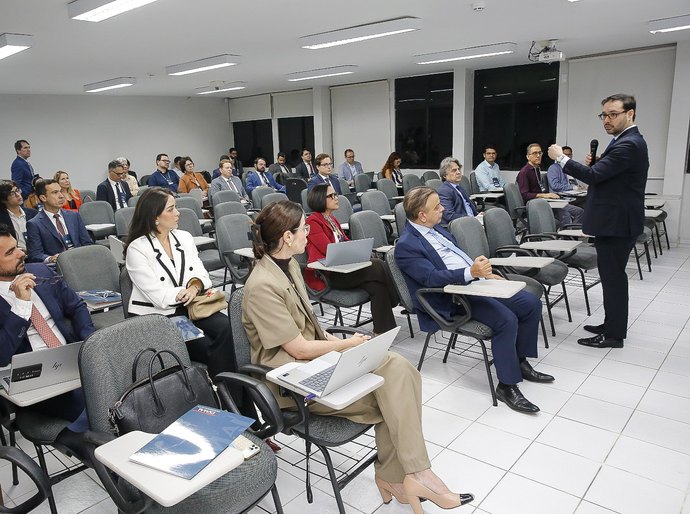 Impactos da Reforma Tributária no Judiciário são tema de curso na Esmal