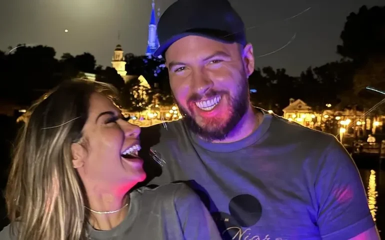 Em meio a especulação de gravidez de Maíra Cardi, Thiago Nigro diz: 'Quero ter mais seis filhos'