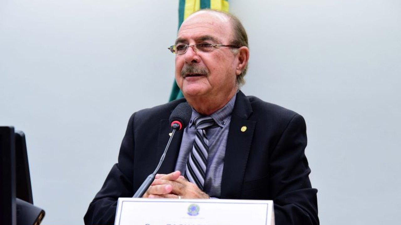 Comissão aprova exigência de alerta em rótulos de medicamentos que afetam funções cognitivas