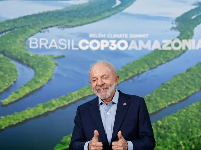 Lula defende em artigo atuação para além dos discursos na COP30