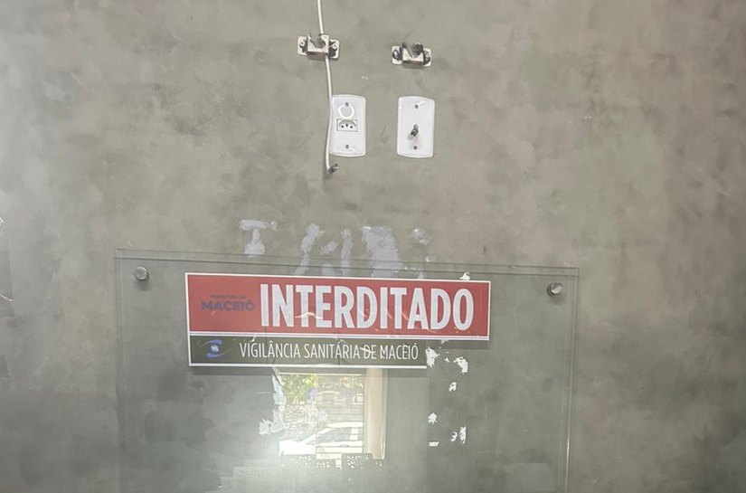 Vigilância Sanitária interdita laboratório com irregularidades no Tabuleiro do Martins