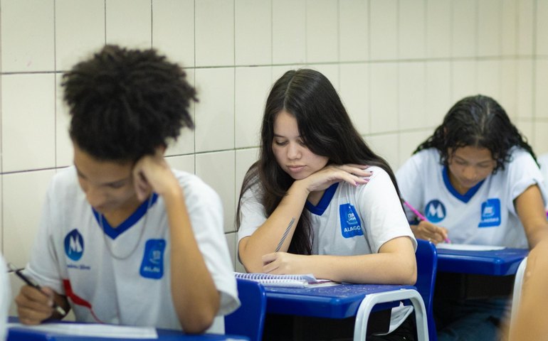 Olimpíada de Educação Financeira tem adesão de 100% das escolas estaduais