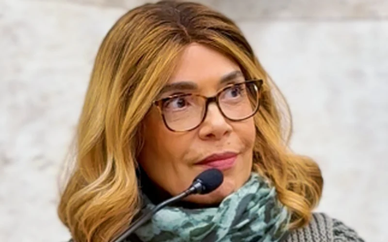 Relator pede arquivamento de ação contra Cris Monteiro por fala de que 'mulher branca incomoda'