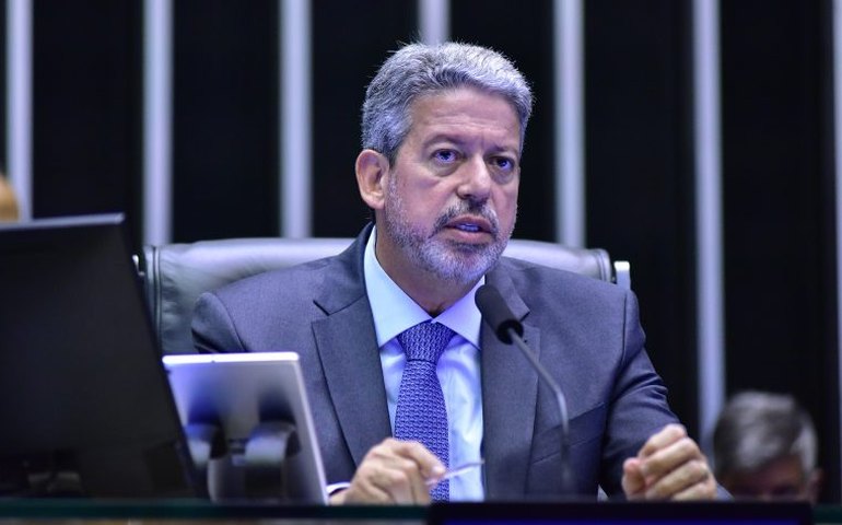 PL dos direitos autorais pode ser votado na próxima semana, afirma Lira