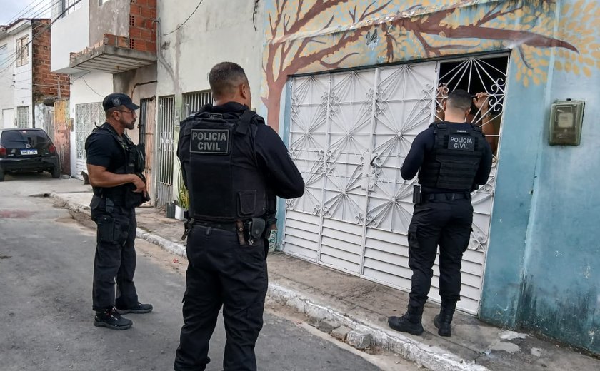 Polícia procura homem que atropelou criança a cavalo; menina teve dentes quebrados e maxilar fraturado