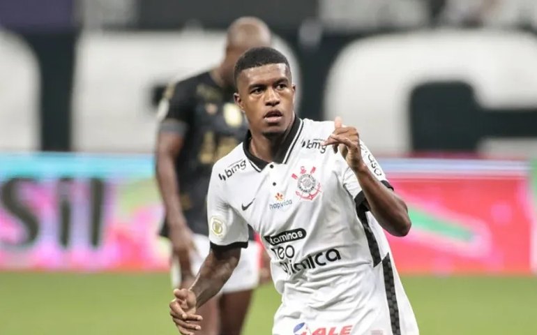 Corinthians empresta Léo Natel para time português e pode receber R$ 7,6 milhões