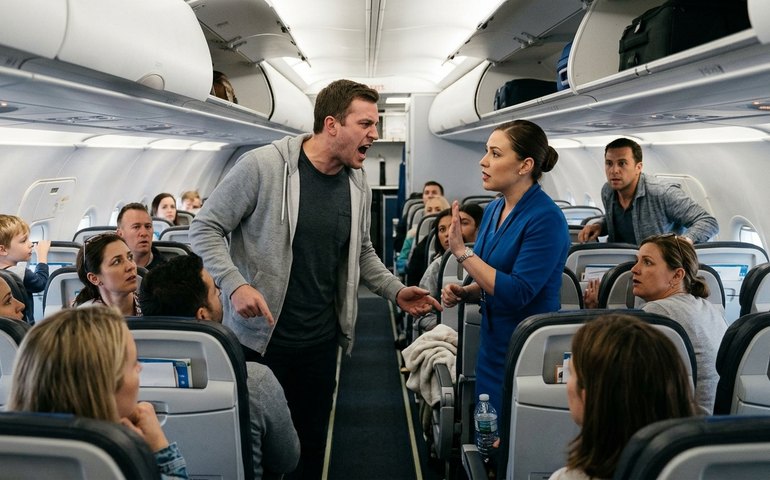 De berros em pleno voo a briga por assento, indisciplina em aviões sobe quase 20%: veja o que pode gerar punição