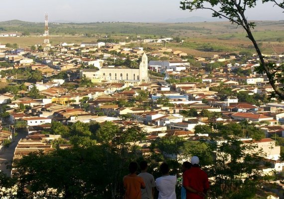 Bacia Leiteira: falta de energia afeta fornecimento de água neste sábado (10)