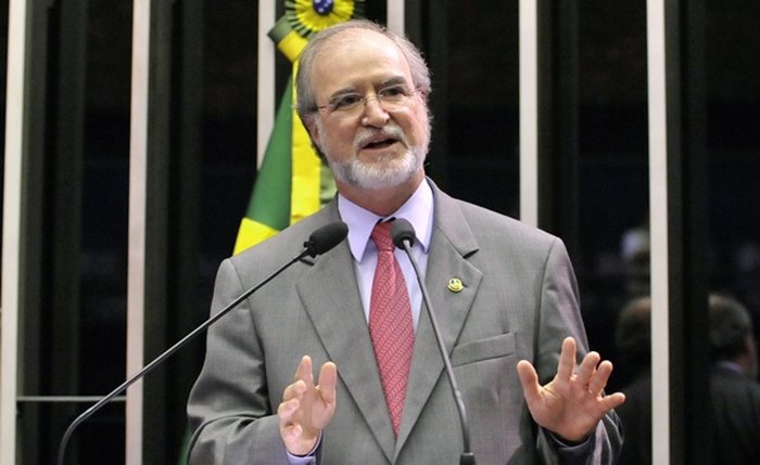 Azeredo foi condenado a 20 anos de prisão / Foto: Agência Senado Azeredo foi condenado a 20 anos de prisão / Foto: Agência Senado