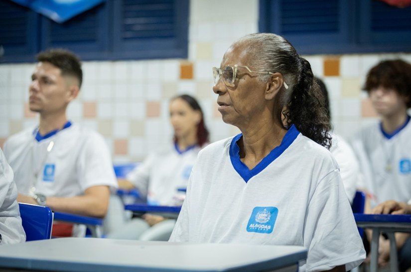Encceja: alagoanos já podem se inscrever no exame que possibilita certificação do ensino fundamental ou médio