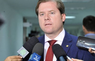  Presidente nacional da Frente Parlamentar em Defesa dos Animais, Marx Beltrão atua em Brasília na defesa da causa