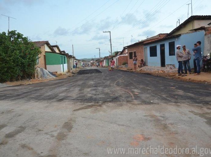 Terra da Esperança em Marechal terá três praças e ruas asfaltadas