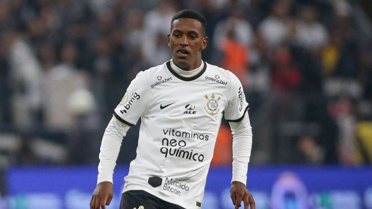 Robert Renan reforça o Internacional após ser descartado pelo Corinthians