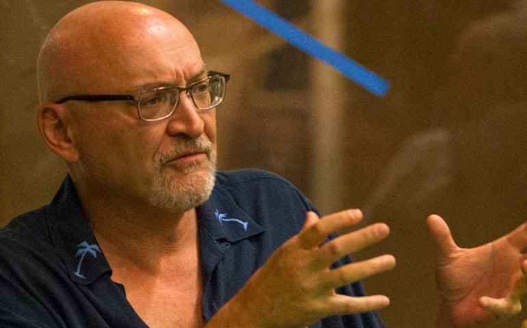 Diretor de 'Sonho de Liberdade' e 'À Espera de um Milagre' comandará 'Stranger Things'